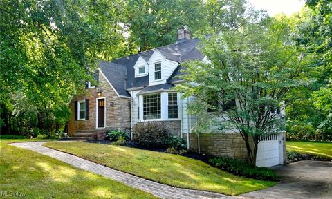 8401 Summit Drive Chagrin Falls OH 44023