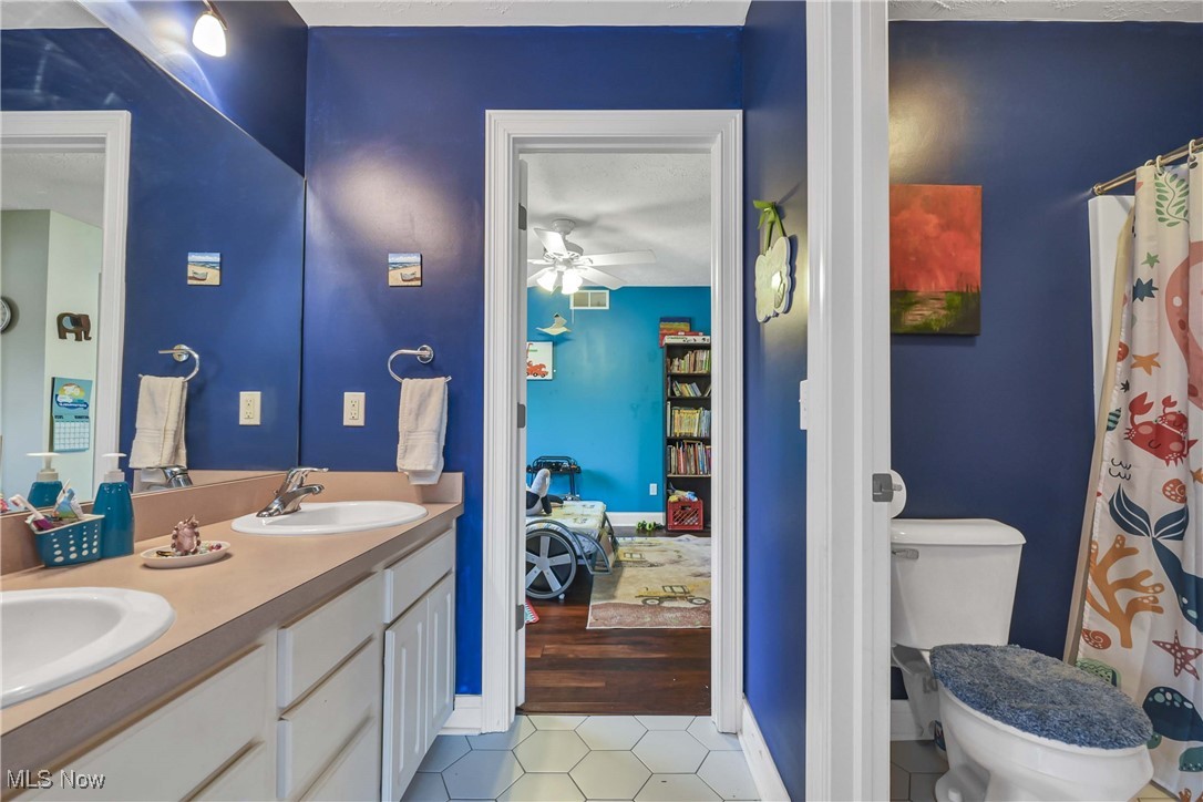 Mcintosh Farms / Barnsley Way - Residential