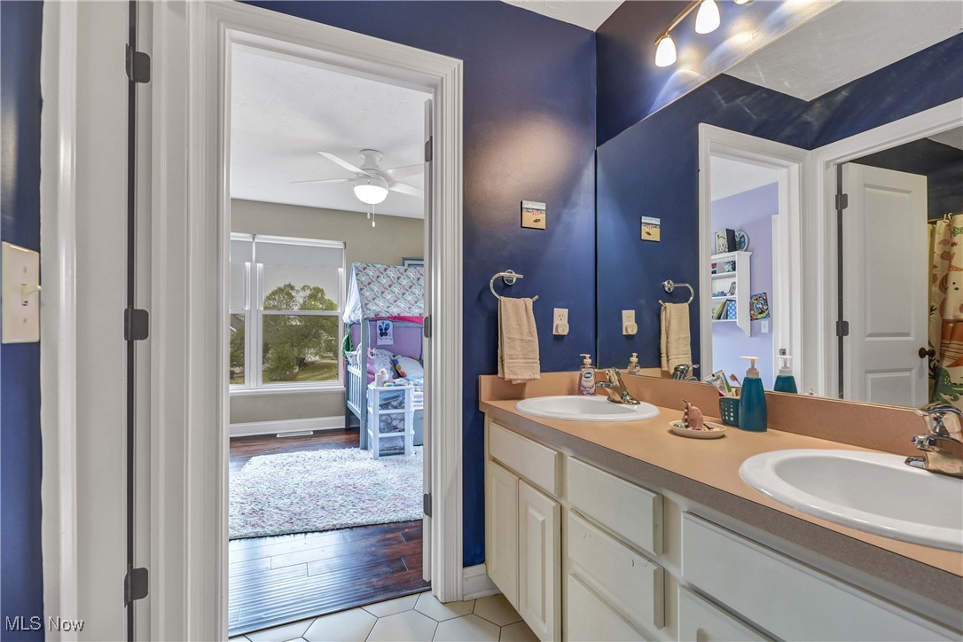 Mcintosh Farms / Barnsley Way - Residential