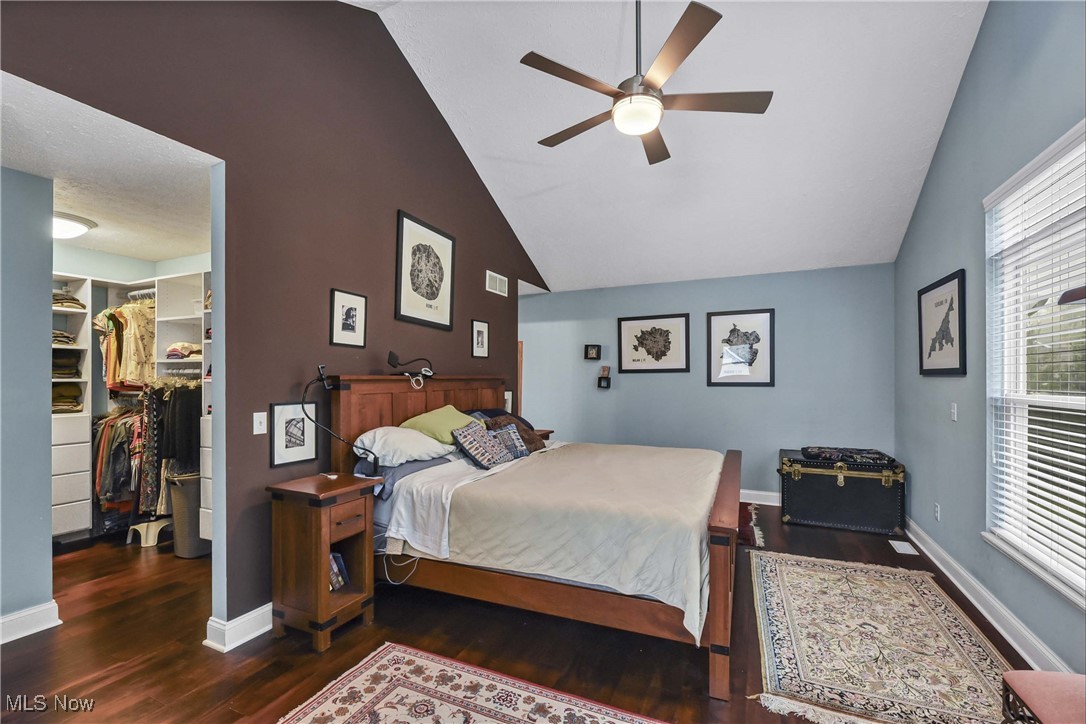 Mcintosh Farms / Barnsley Way - Residential