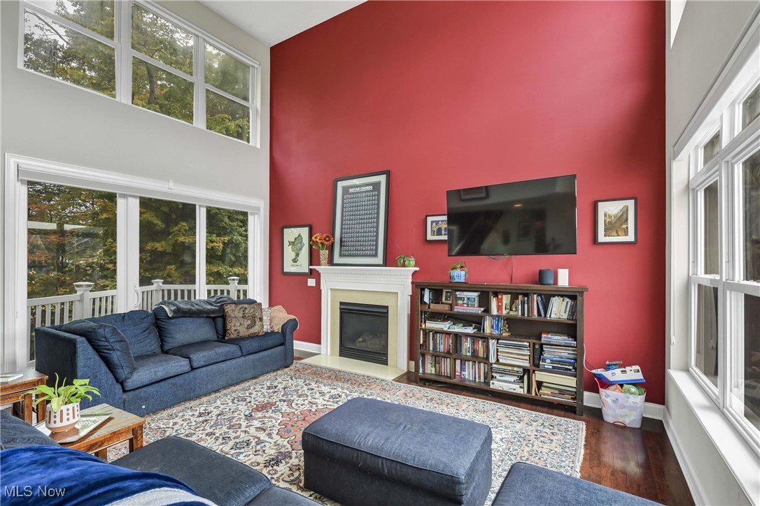 Mcintosh Farms / Barnsley Way - Residential