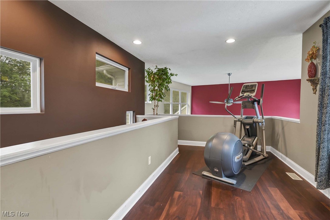 Mcintosh Farms / Barnsley Way - Residential