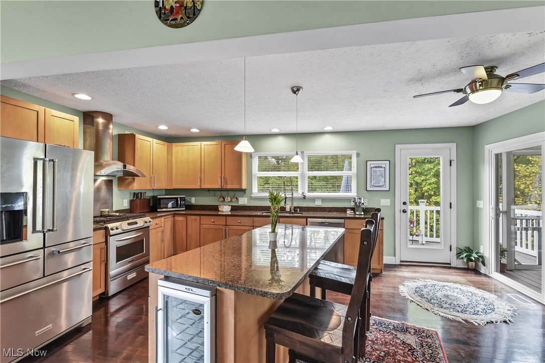 Mcintosh Farms / Barnsley Way - Residential