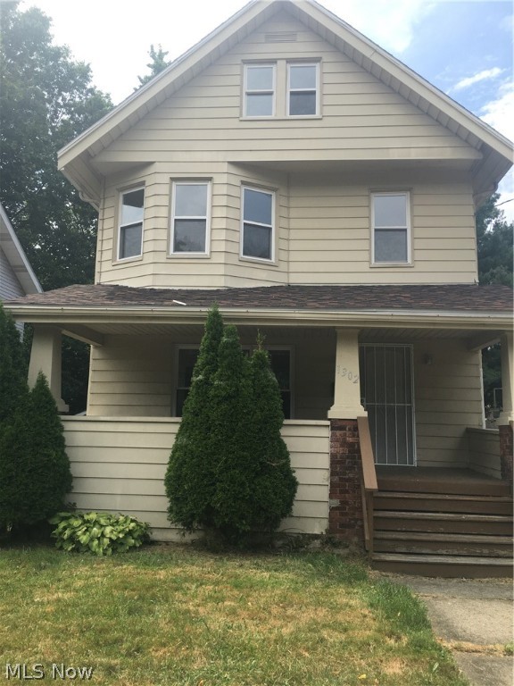Great rental home! Make this rental feel like your home! Spacious main floor with eat in kitchen, dining area, and living area. Updated flooring on main floor with some built ins. Three story home, paved drive way, two car garage, backyard, front porch. Home design in neutral colors.