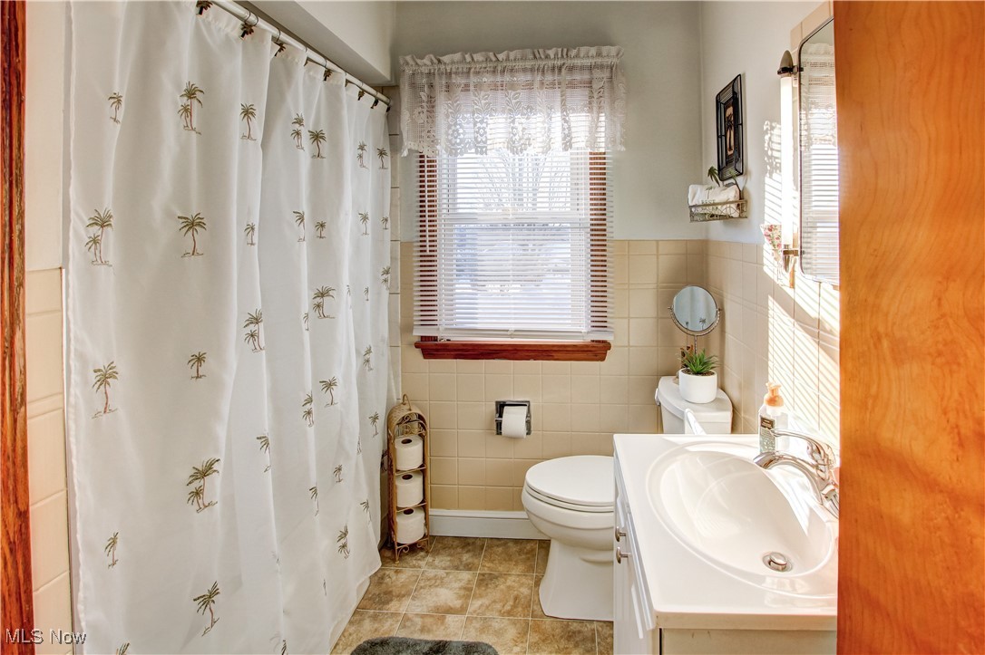 East Barberton - Residential Income