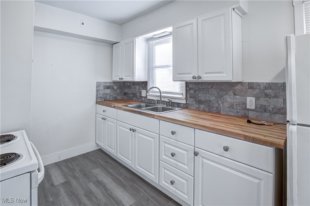 East Barberton - Residential Income