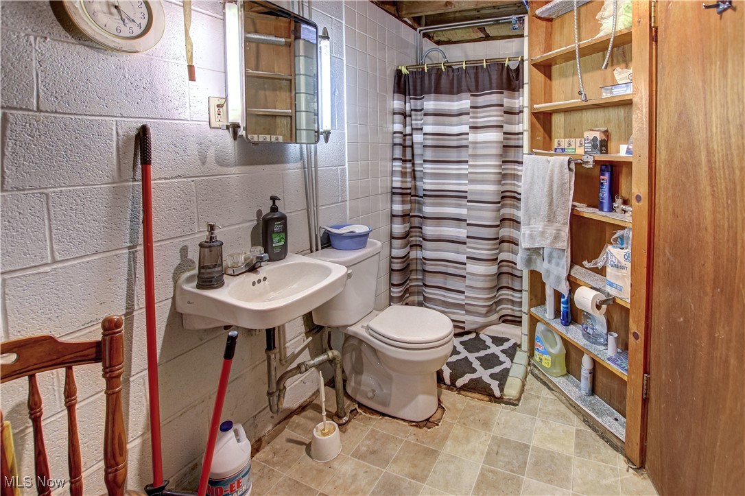 East Barberton - Residential Income