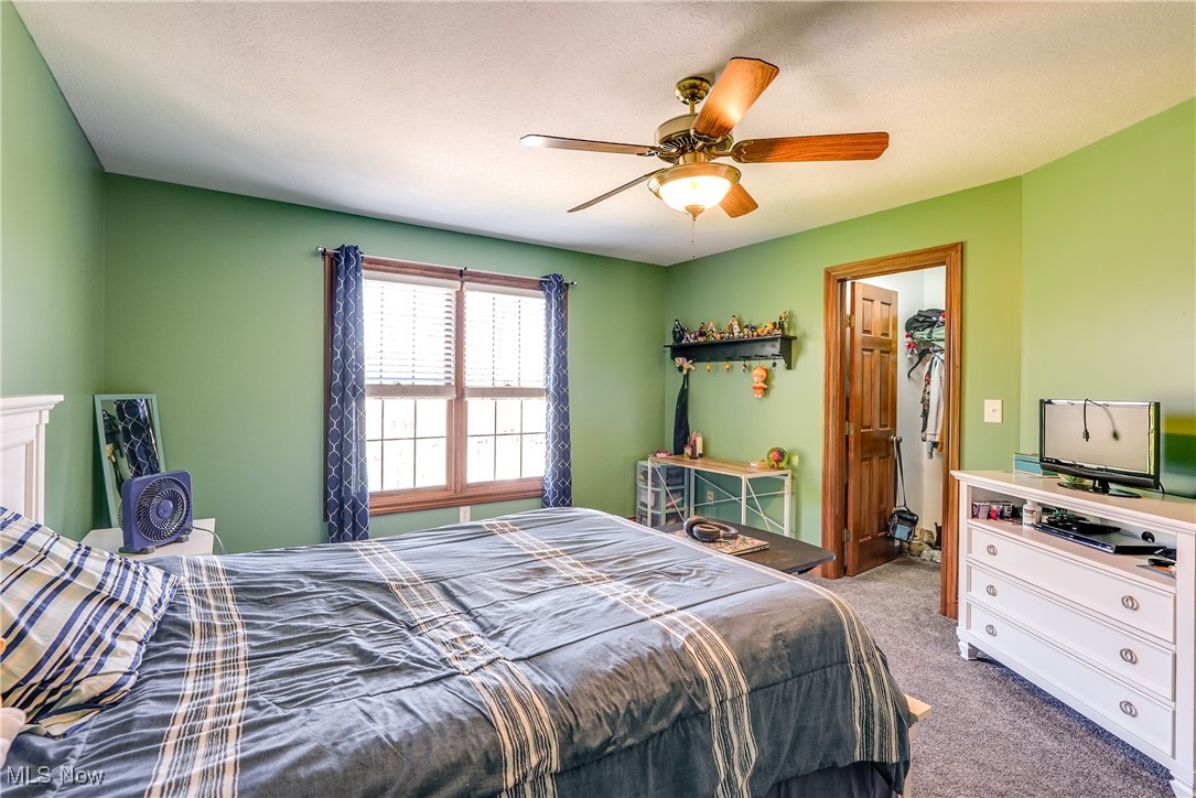 5027 Lake Breeze Landing, Stow, Ohio image 24