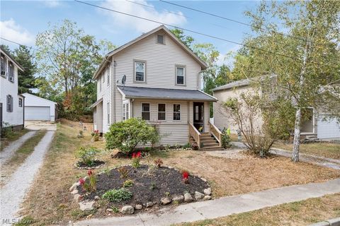 38 Walnut Court Mogadore OH 44260