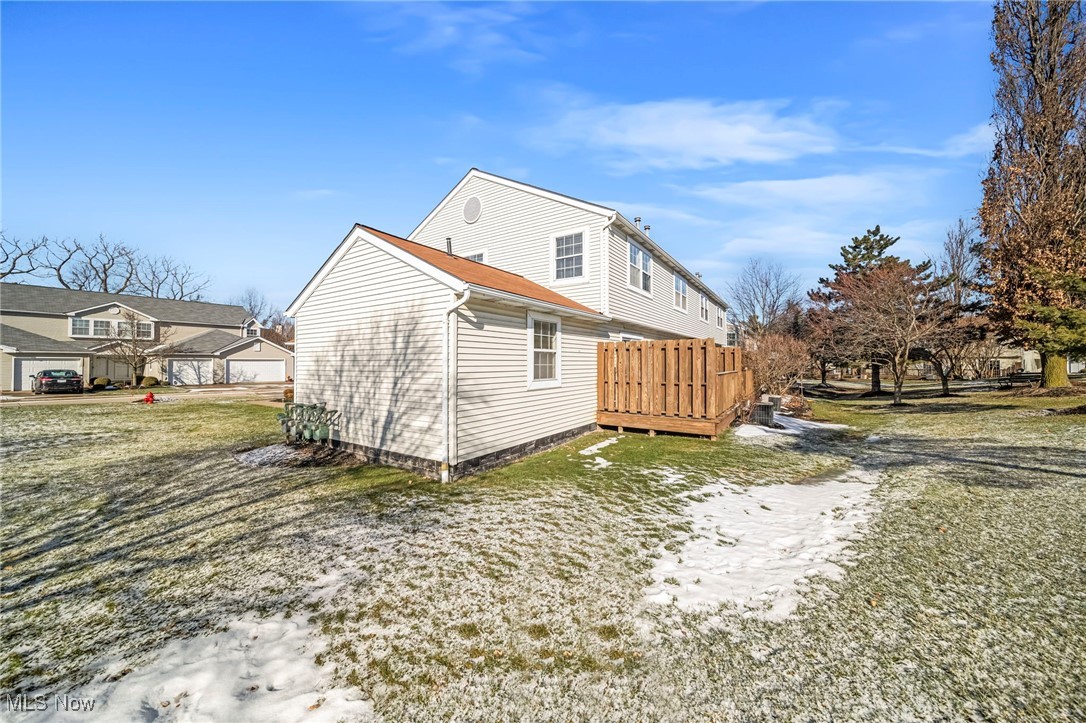 1305 Leeward Lane #A, Willoughby, Ohio image 32