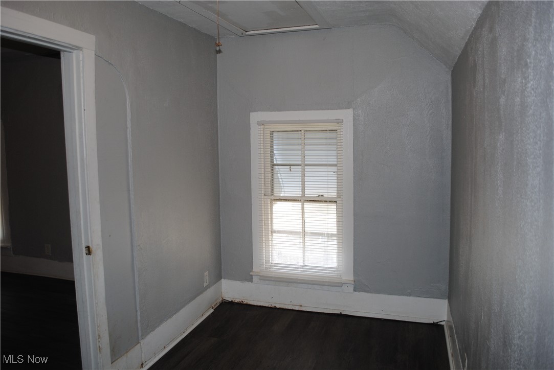 Gates - Residential Income