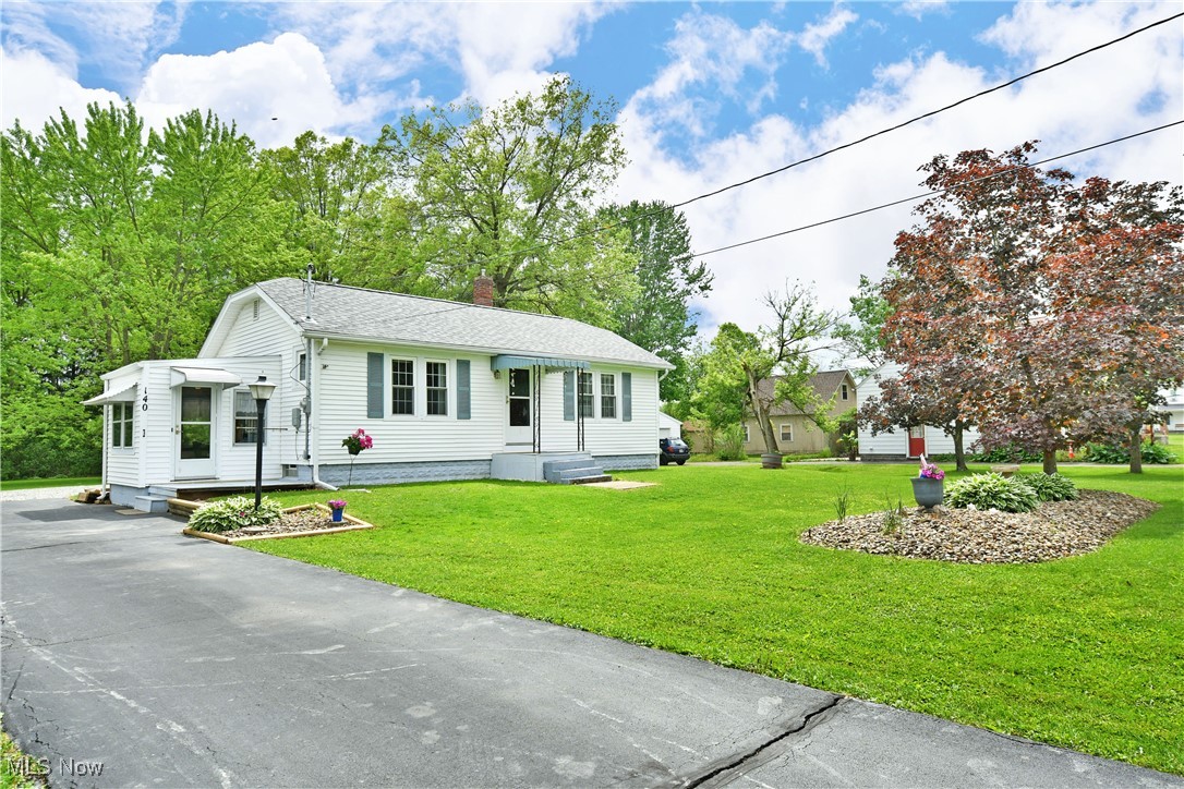 140 Raymond Avenue, Warren, Ohio image 2