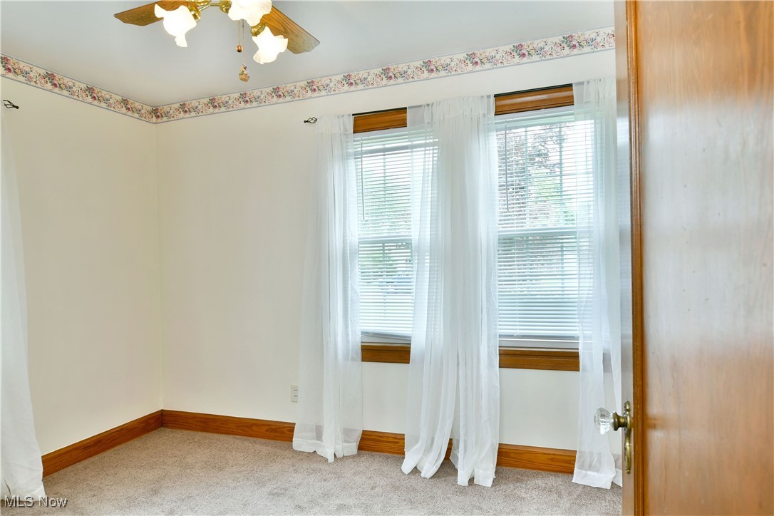 140 Raymond Avenue, Warren, Ohio image 20