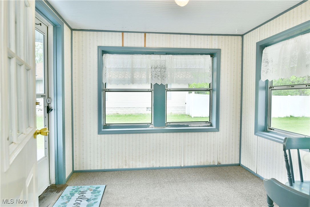 140 Raymond Avenue, Warren, Ohio image 6