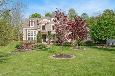 Homes For Sale - 7695 Cottonwood Trail<br/> Geauga County, Chagrin Falls, OH 44023