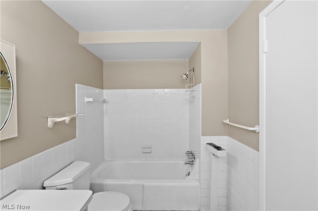 Berkeley Plaza Estates 01 - Residential