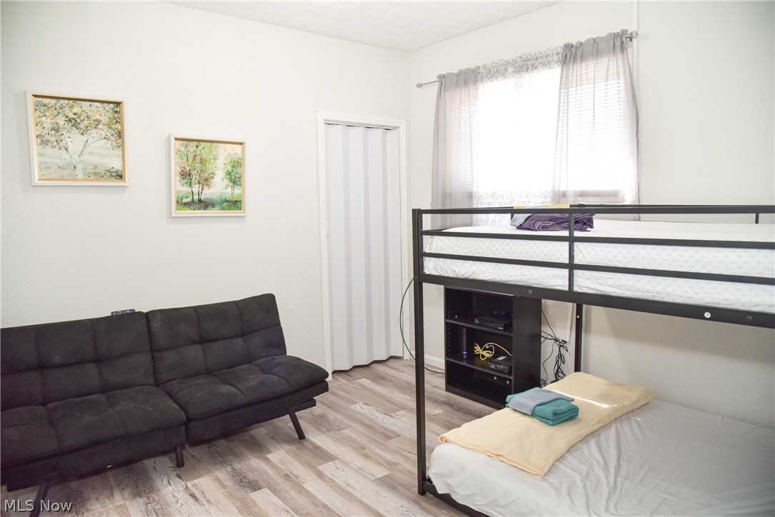 Falor - Residential Income