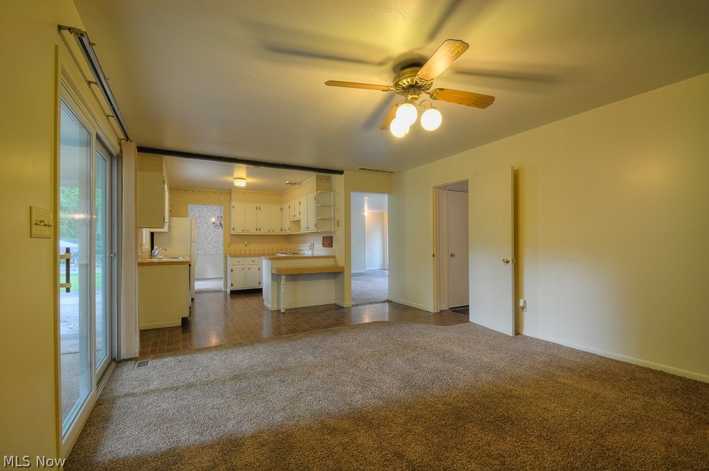 Four Seasons - Residential