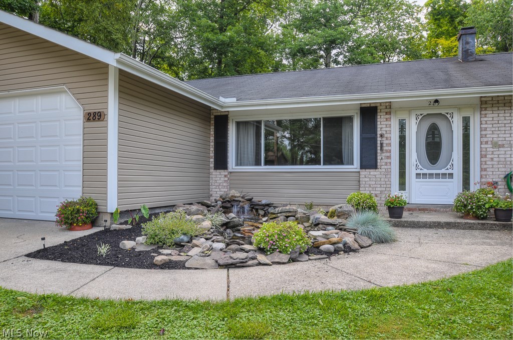 Four Seasons - Residential