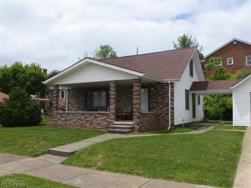 A fantastic well kept 3 bedroom 1 bath Shadyside home in a great well kept neighborhood. Beautiful hardwood flooring. Clean and neat ready to move in. Newer shingles, many windows, bath, laminate, and electric box. Leased water tank. Bedroom 3 is the typical large upstairs room from a 1 1/2 story. The room is divided into 2 bedrooms but one is captured, you walk through it to get to the other. Seller will convey mineral rights.