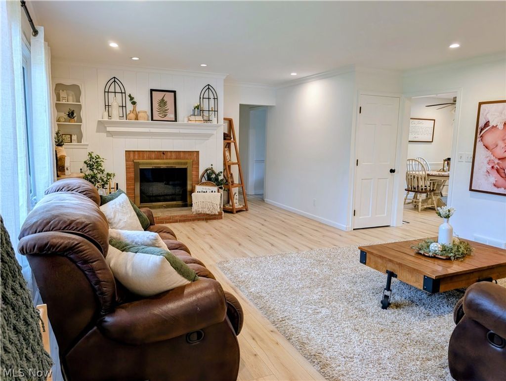 Photo of 126 Garwood Drive, Canfield, OH 44406 (MLS # 5204500)