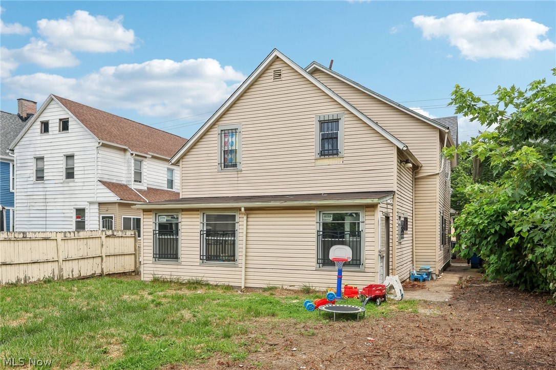 J M Hoyts Allotment - Residential Income