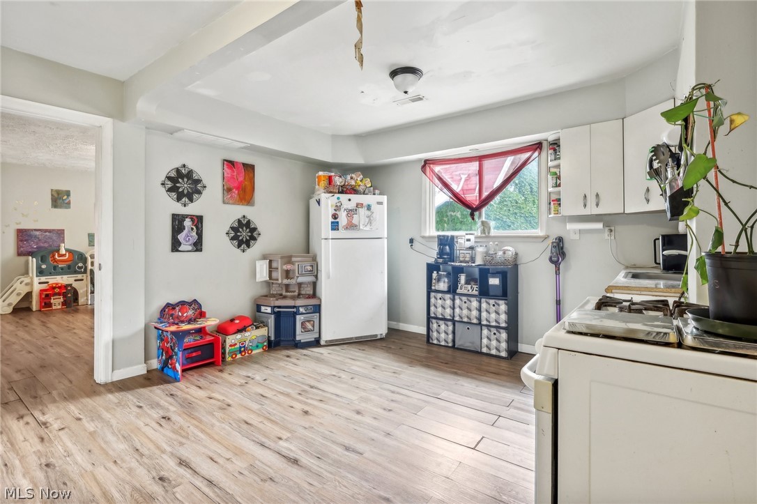 J M Hoyts Allotment - Residential Income