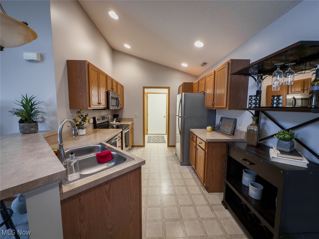 Scotsbury Green Condos - Residential