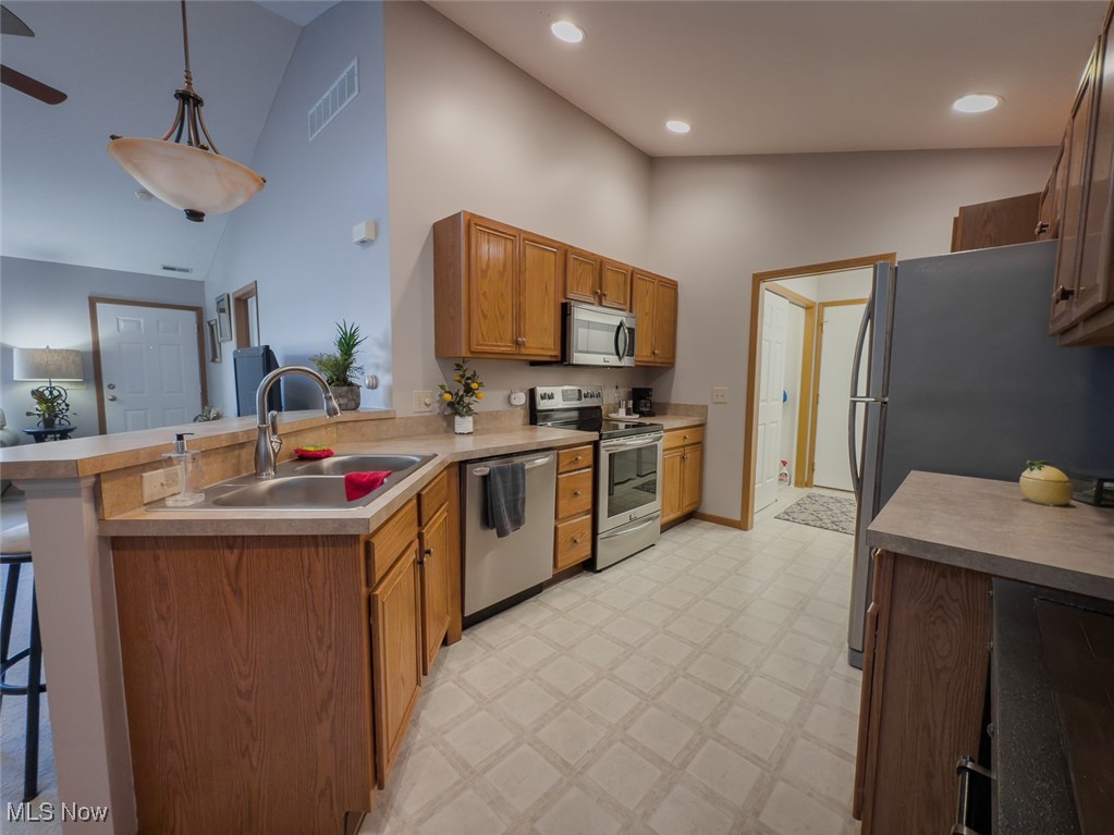 Scotsbury Green Condos - Residential