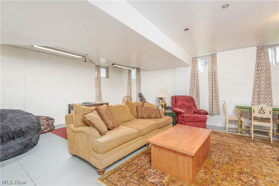 Waring-Luce Allotment - Residential