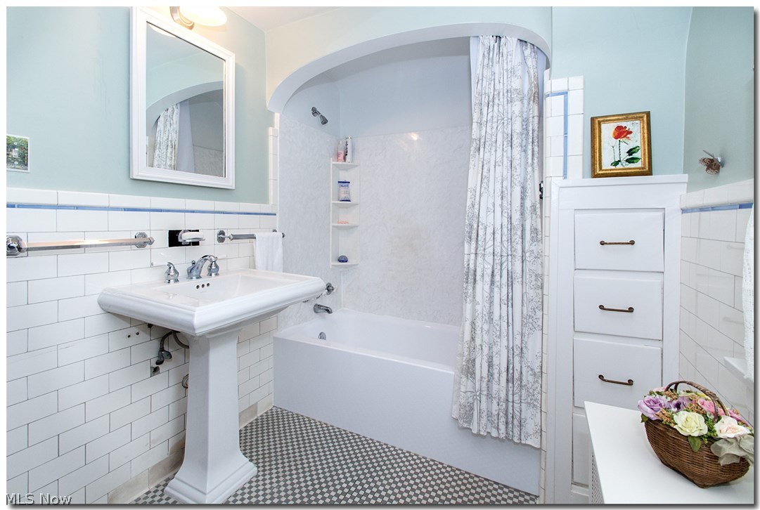 Van Sweringen Cos 17 - Residential