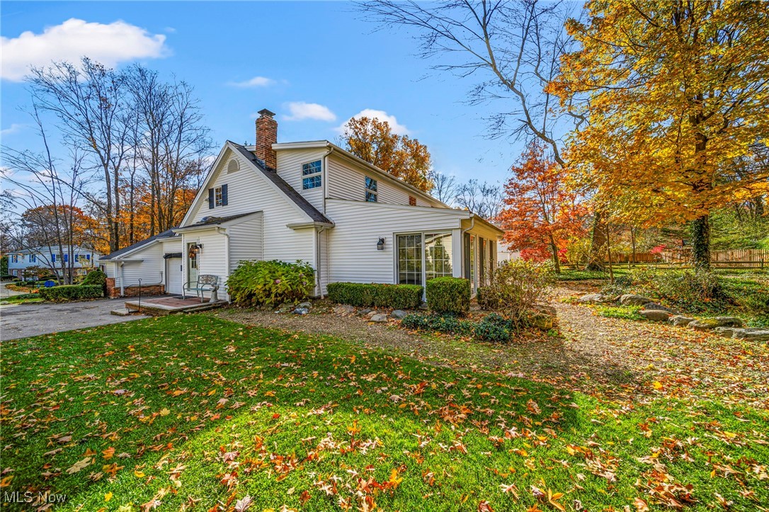 Kenwood Gardens 02-B - Residential