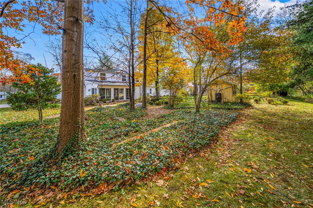 Kenwood Gardens 02-B - Residential