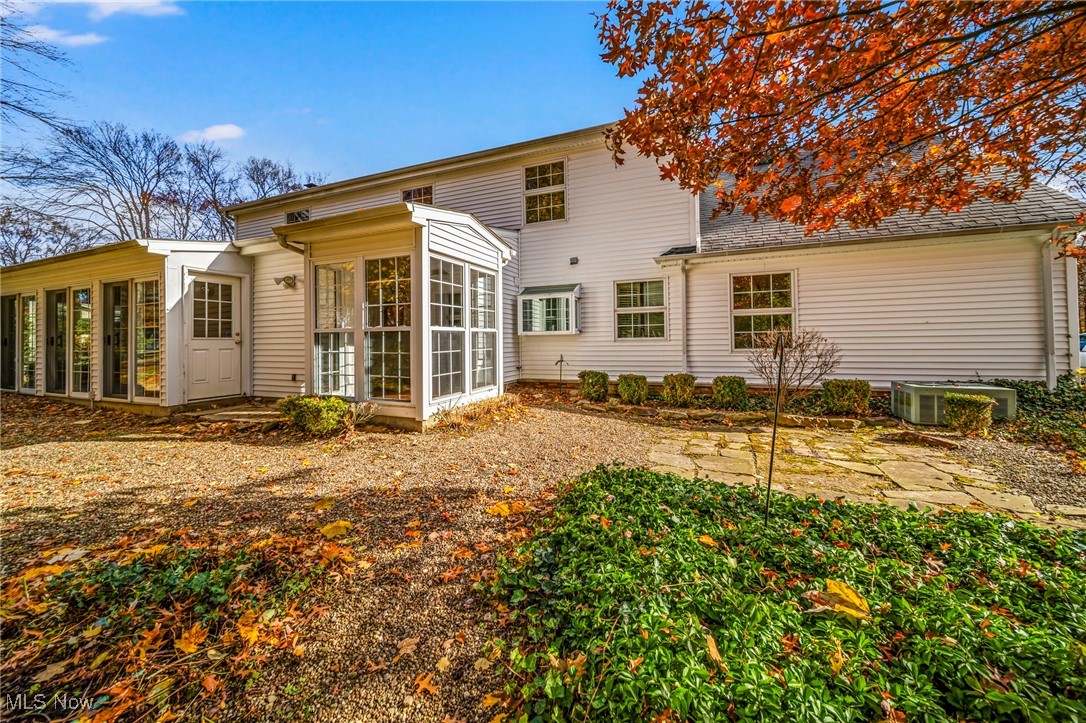 Kenwood Gardens 02-B - Residential