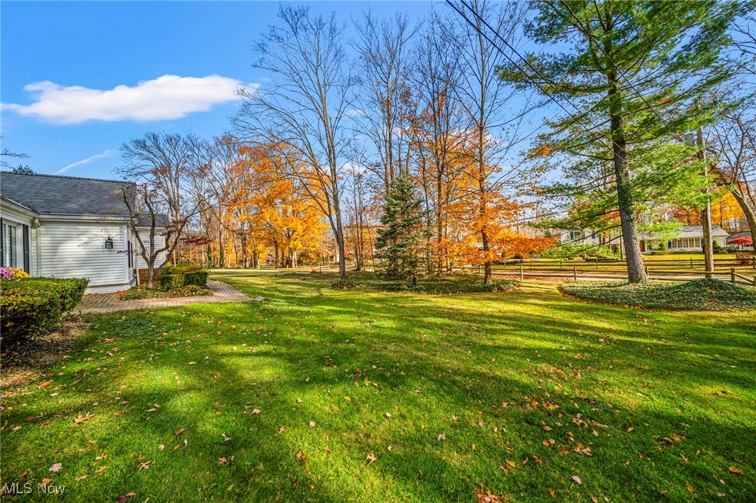 Kenwood Gardens 02-B - Residential