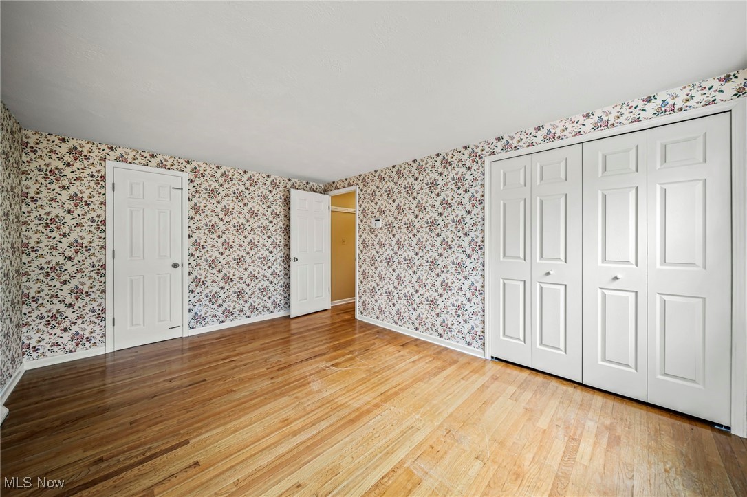 Kenwood Gardens 02-B - Residential