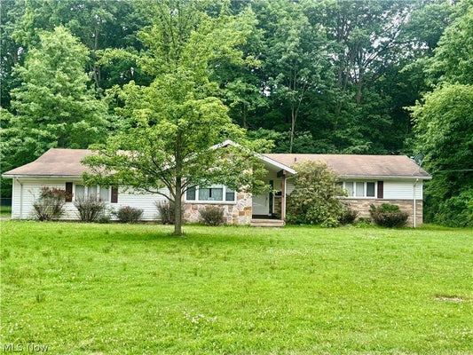 25853 EUCLID CHAGRIN PKWY, CLEVELAND, OH 44143 - Image f5fdac20cb57320c27c94ec8917e87fb/3406506115