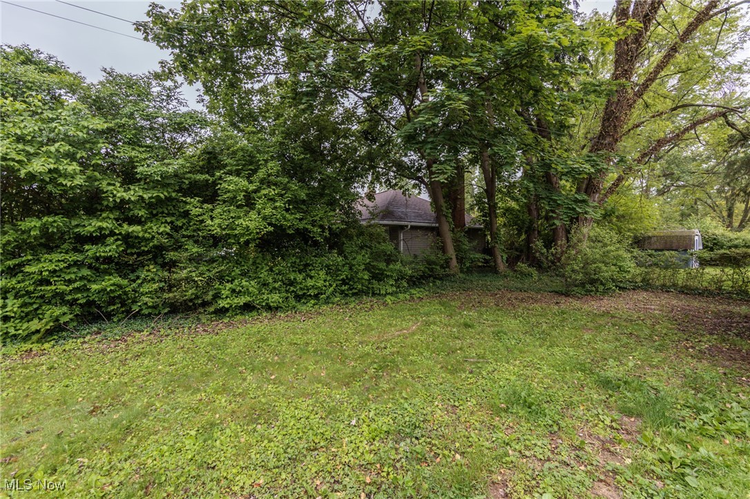 499 Crescent Drive, Berea, Ohio image 31