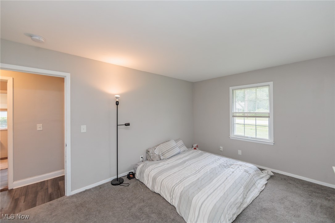499 Crescent Drive, Berea, Ohio image 24