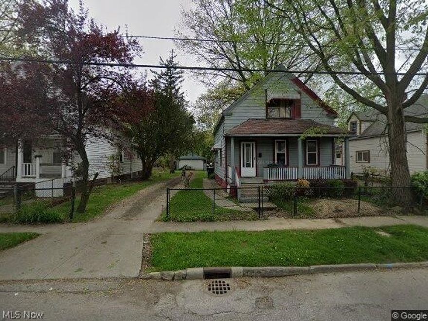 Cleveland is one of the most popular real estate markets for cash flow rental properties. This property is one of the cheapest houses in the Cleveland market. Seller is only accepting cash offers so make sure you take your contractor with you on your tour of the house if you need help putting together a renovation bid. In addition a video tour and complete investment analysis is available upon request. Local and out of state investors welcome. Invest in Cleveland real estate today. Note the house has not gone through the Cleveland lead certification process. Email agent for more information on the new lead paint laws for rental properties in the city of Cleveland.