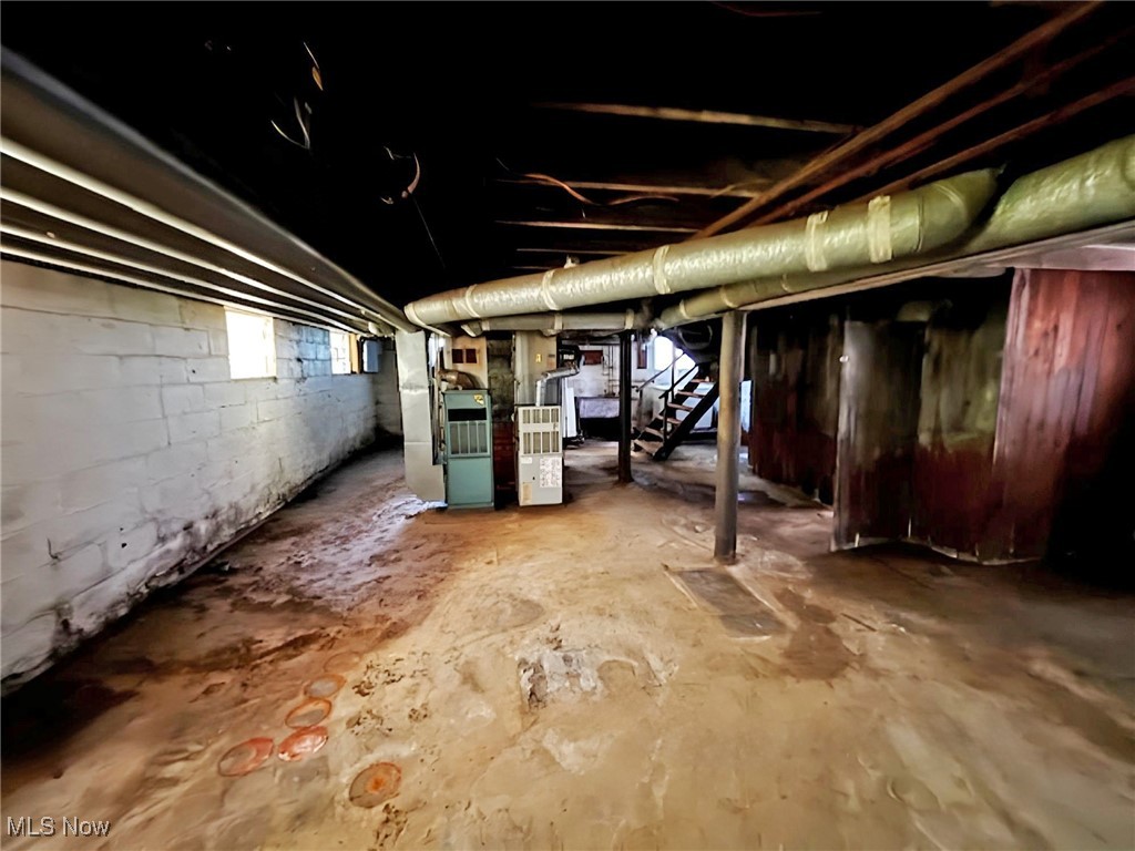 Hoyt - Residential Income