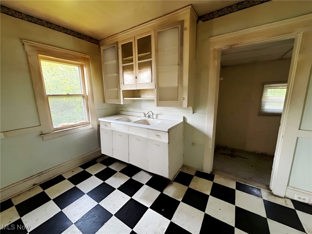 Hoyt - Residential Income