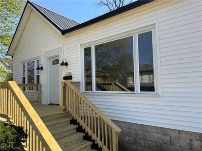1226 Gomber Ave – Investment Home