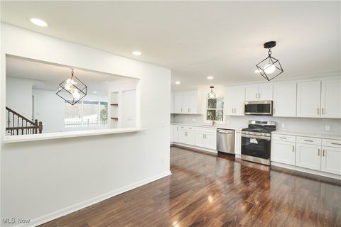 Tiny photo for 17759 S Meadowpark Drive, Walton Hills, OH 44146 (MLS # 5178851)