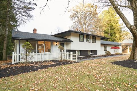 Tiny photo for 17759 S Meadowpark Drive, Walton Hills, OH 44146 (MLS # 5178851)