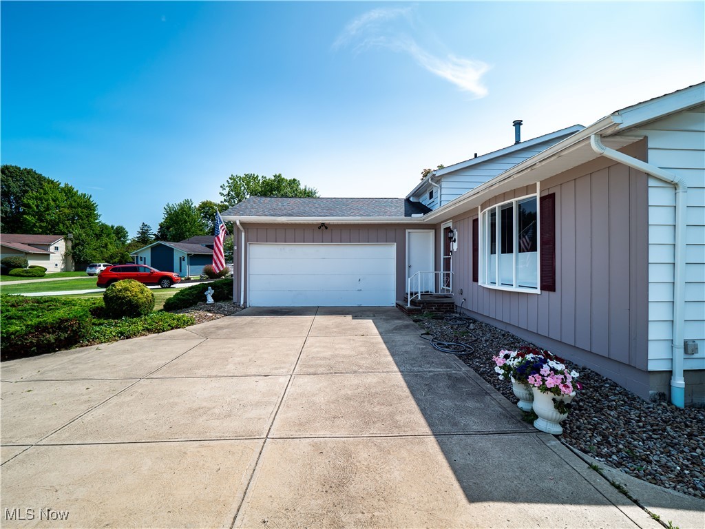 20563 Holly Circle, Strongsville, Ohio image 43