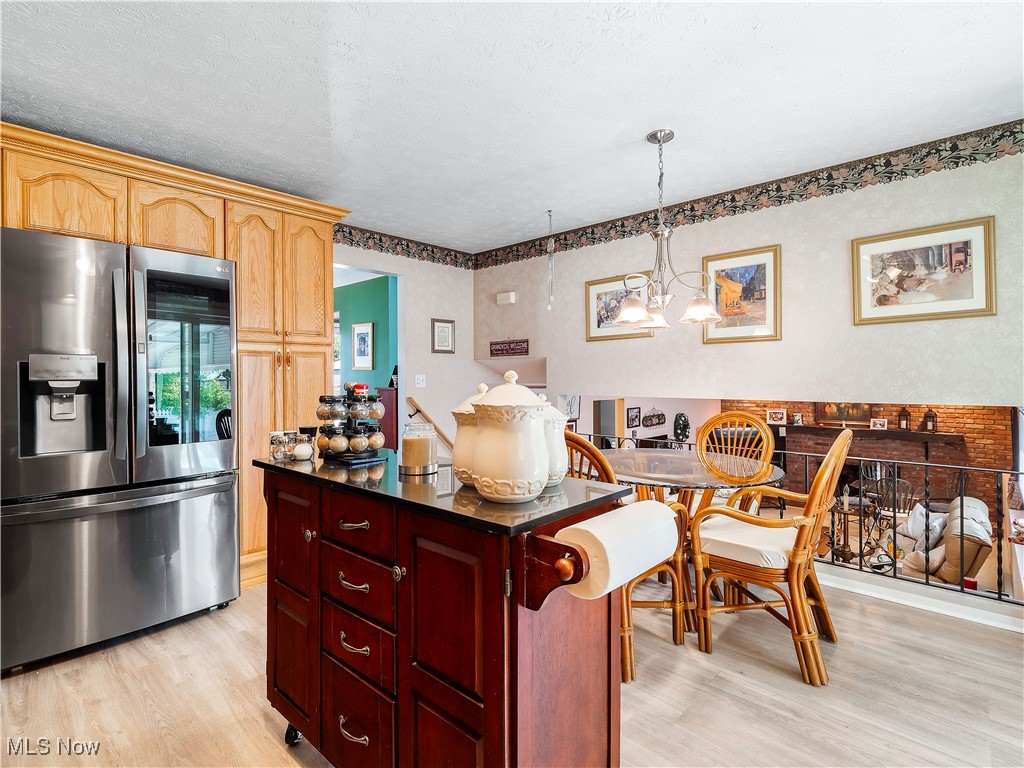 20563 Holly Circle, Strongsville, Ohio image 13