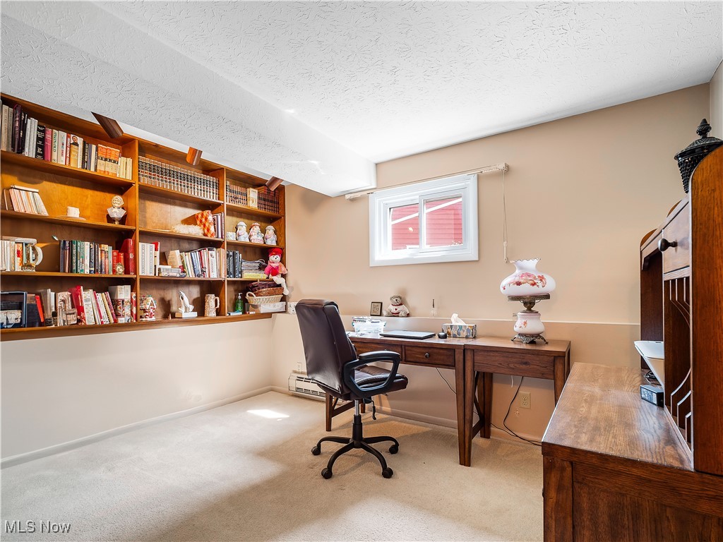 20563 Holly Circle, Strongsville, Ohio image 22