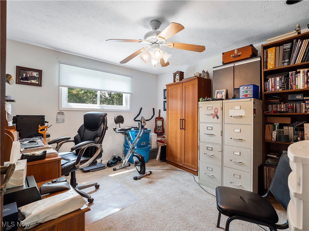 20563 Holly Circle, Strongsville, Ohio image 23
