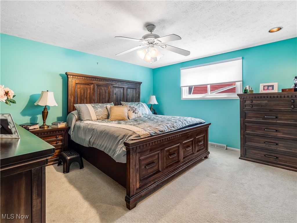 20563 Holly Circle, Strongsville, Ohio image 18